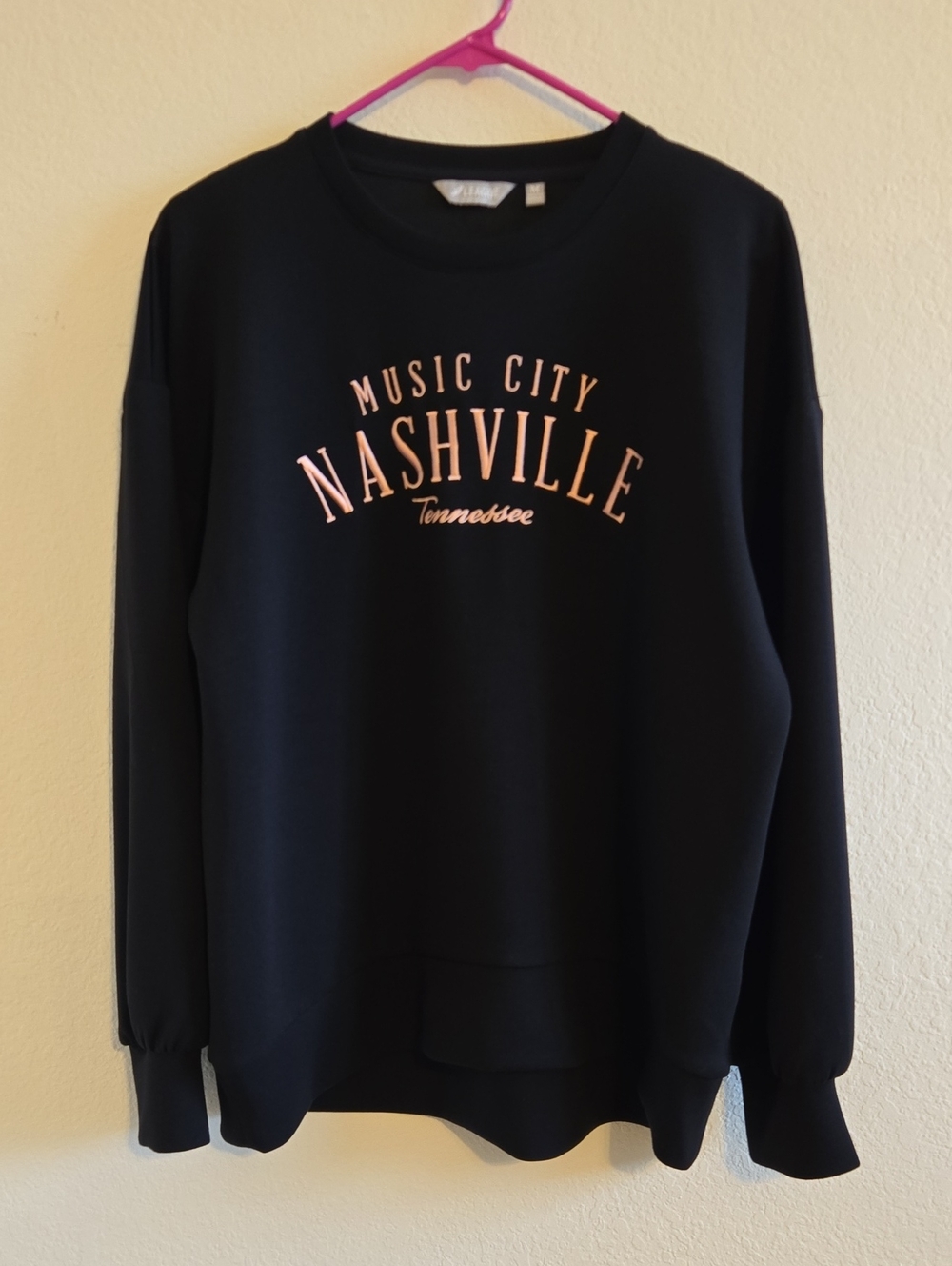 League Music City Nashville Crewneck Sweatshirt - Black with Pink Print - Meduim